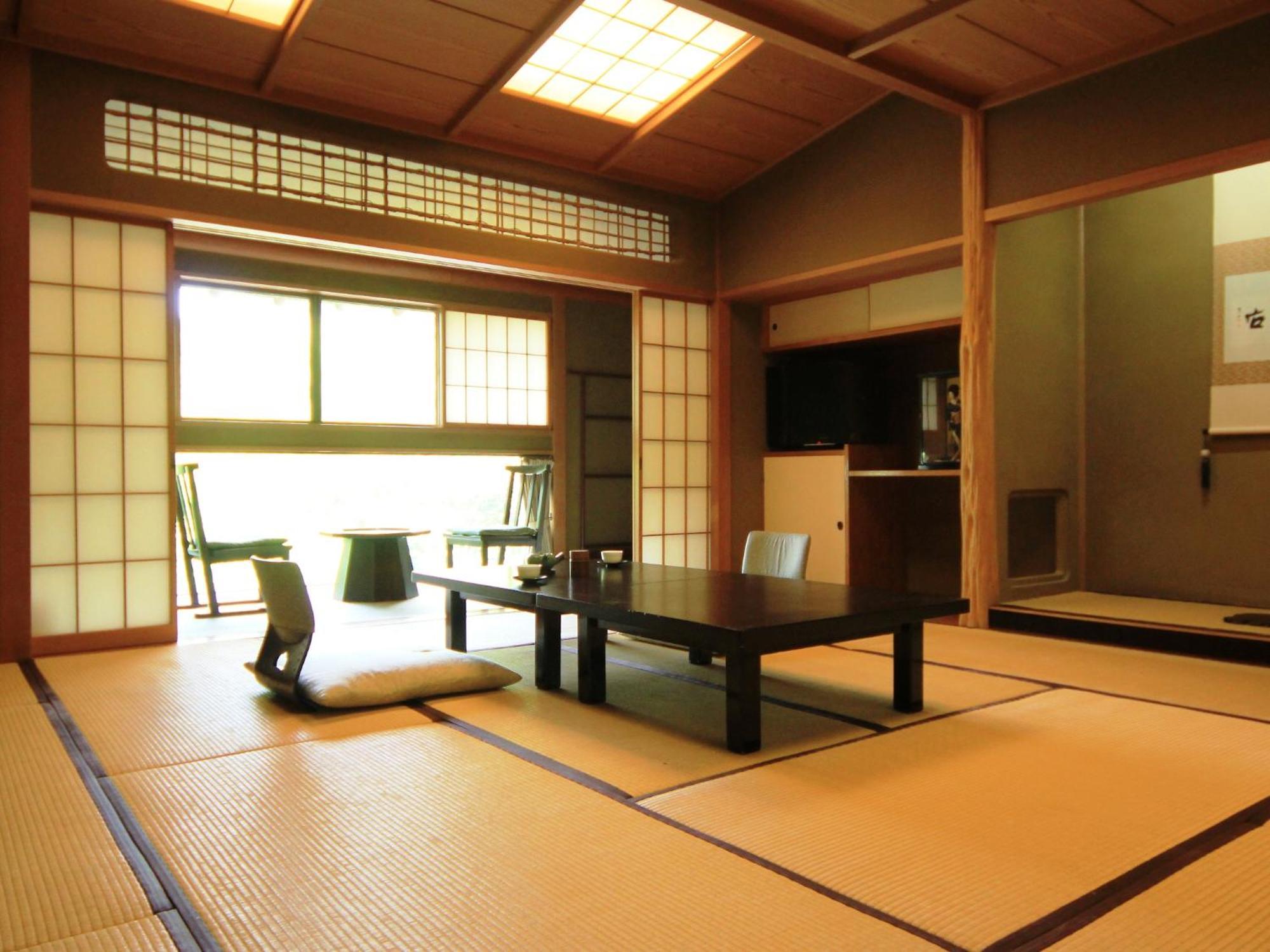 Momoyama Hotel Matsumoto Room photo
