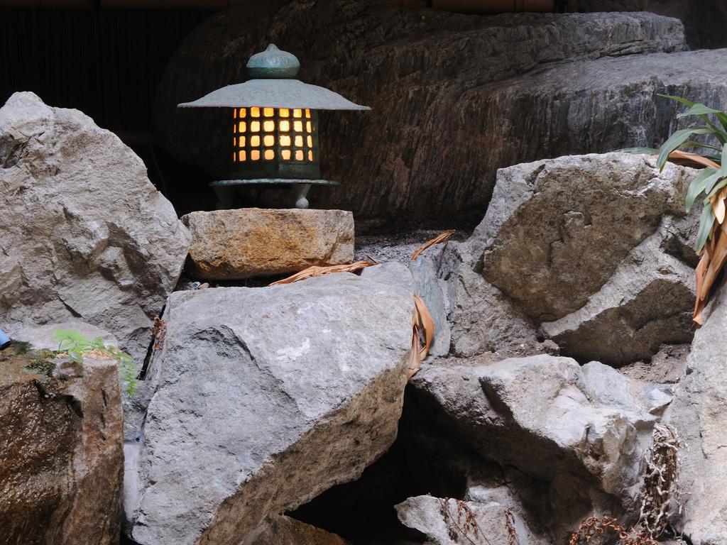 Momoyama Hotel Matsumoto Exterior photo