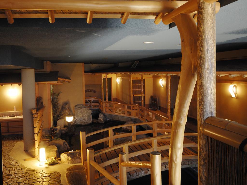 Momoyama Hotel Matsumoto Exterior photo